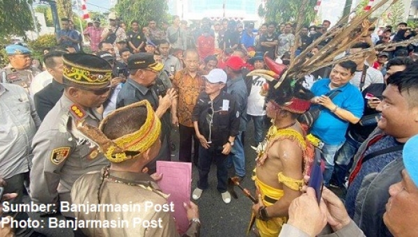 kasus rocky gerung